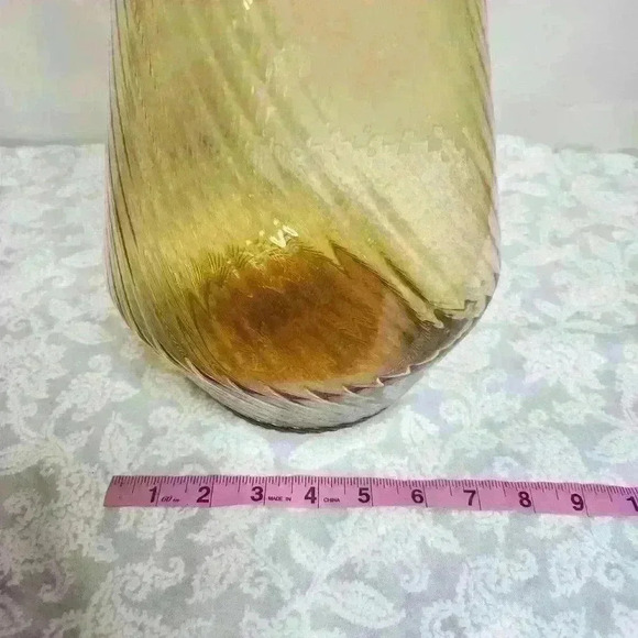 Amber Swirl Mid Century large glass floor vase - Picture 8 of 8